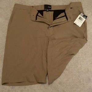 Hurley Khaki Shorts NEW size 36